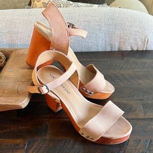 Lucky Brand Trisa Leather Wood Block Heel Tan Sandals 8M Sandals Shoes